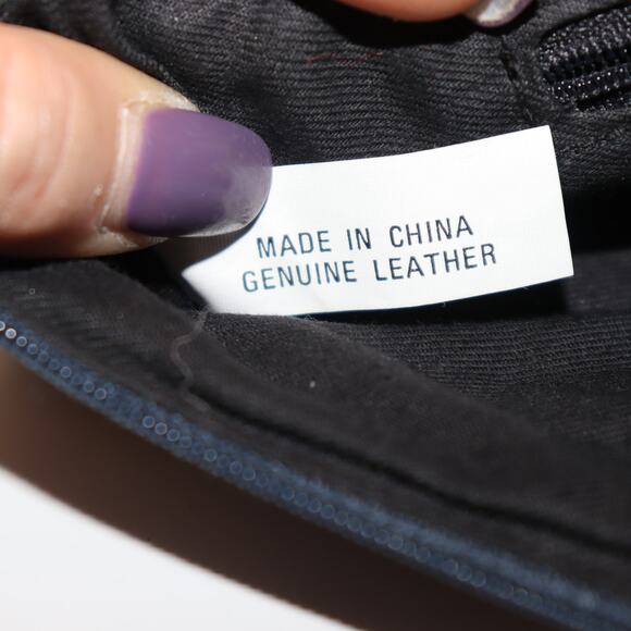 Vintage Cabin Creek Navy Genuine Leather Shoulder Bag with Gold Hardware - Picture 7 of 7